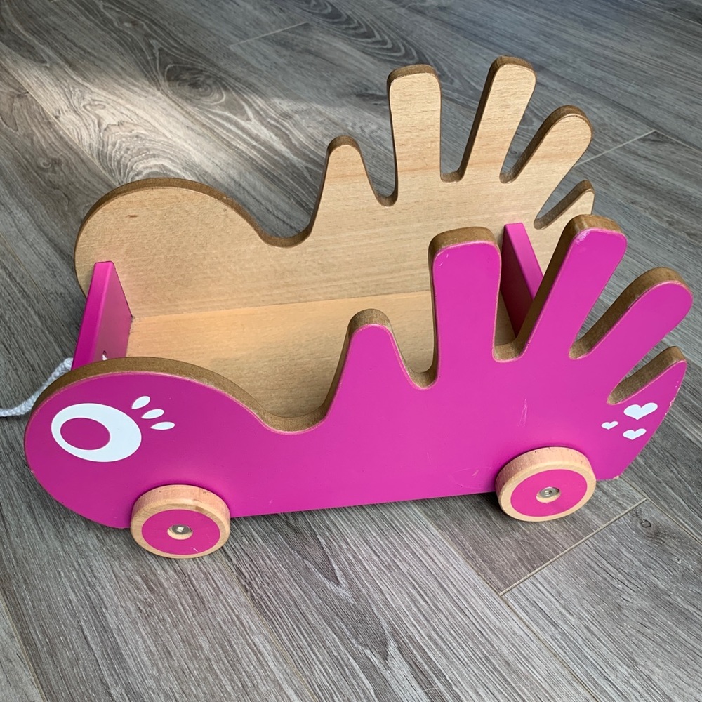 Pkolino Pull Toy / Book Holder - Book Buggee